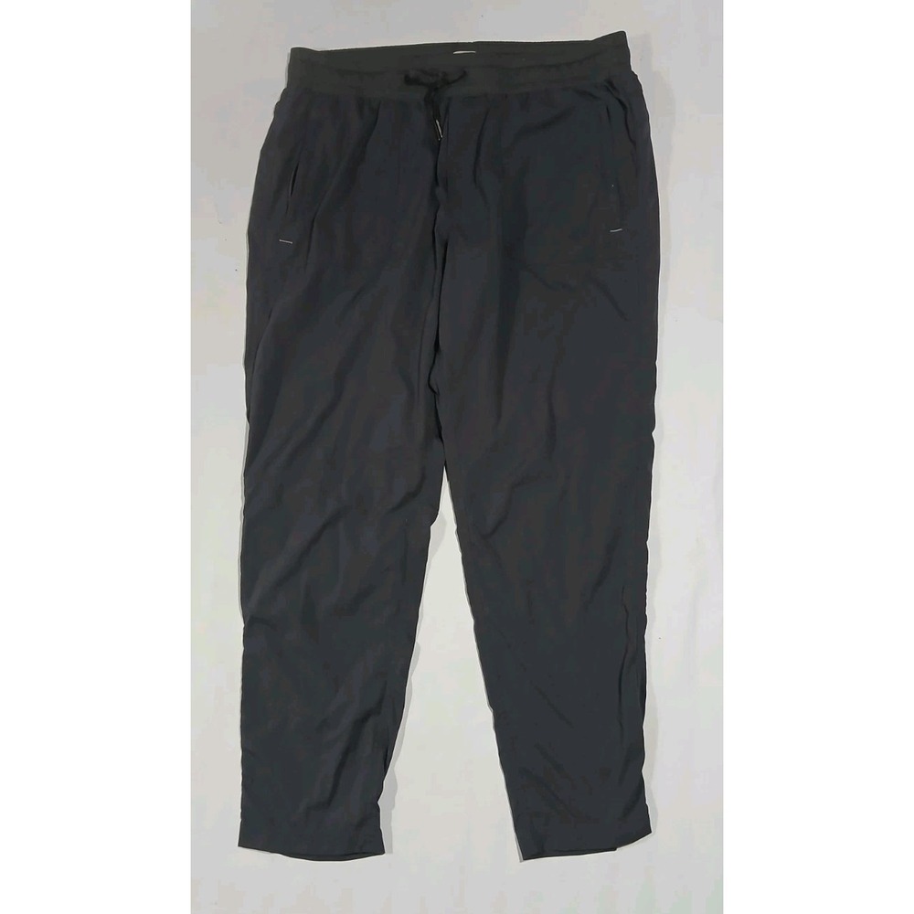 L.L. Bean Vista Camp Pants Slim Leg Size Large Nylon Hike Outdoors Travel Camp